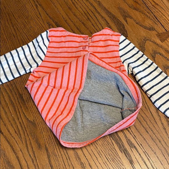 GAP Kids Striped Long Sleeve Tee in Coral and Navy size 2T - Picture 6 of 6